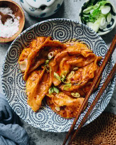 Sichuan dumplings