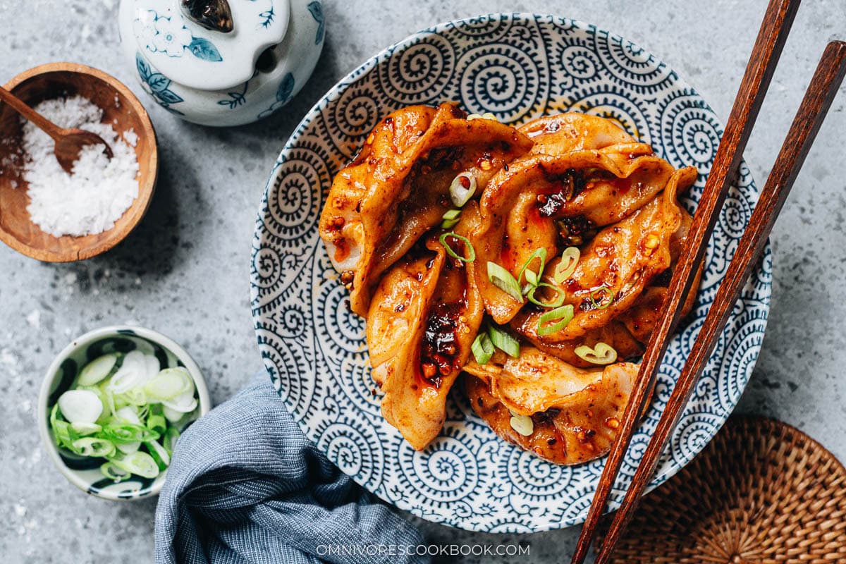 钟水饺 (Zhong Shui Jiao)