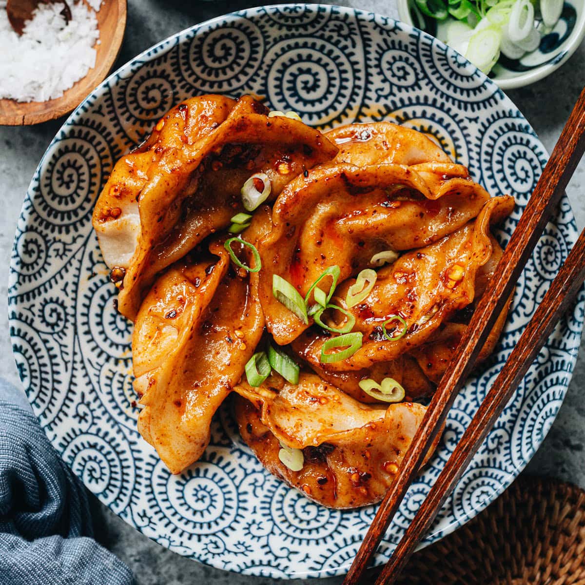 Sichuan Dumplings (钟水饺, Zhong Shui Jiao)