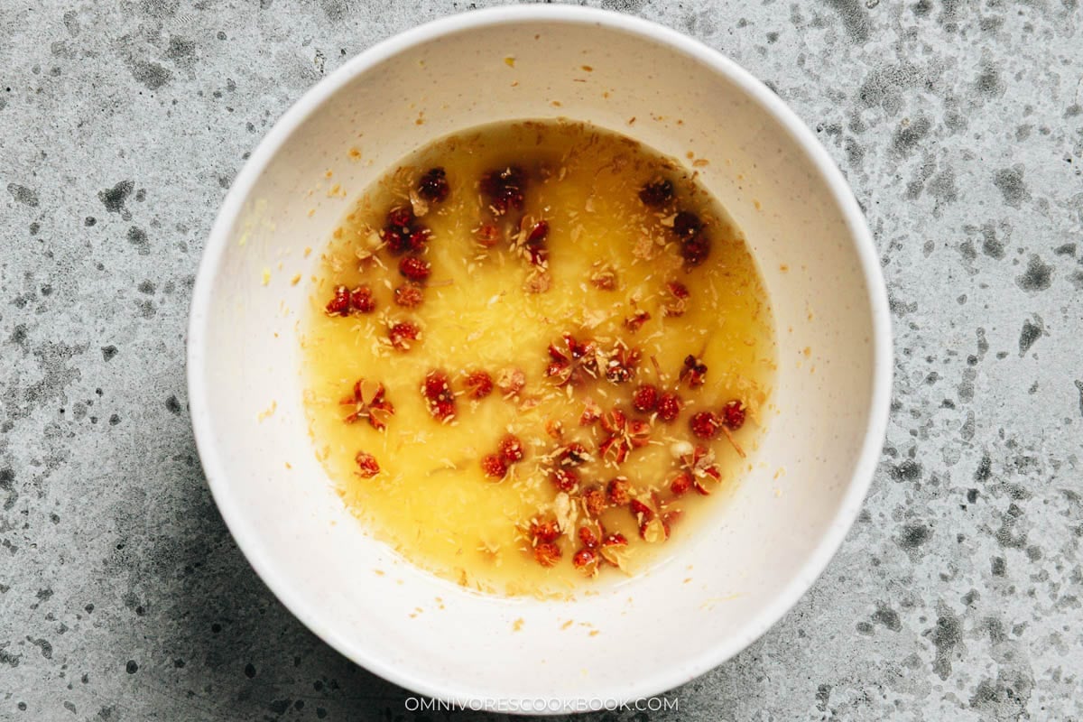 Soaking ginger water