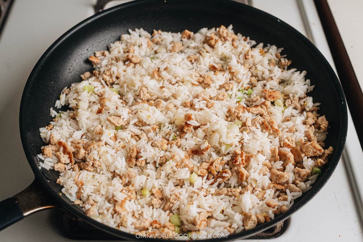 Add the aromatics and rice