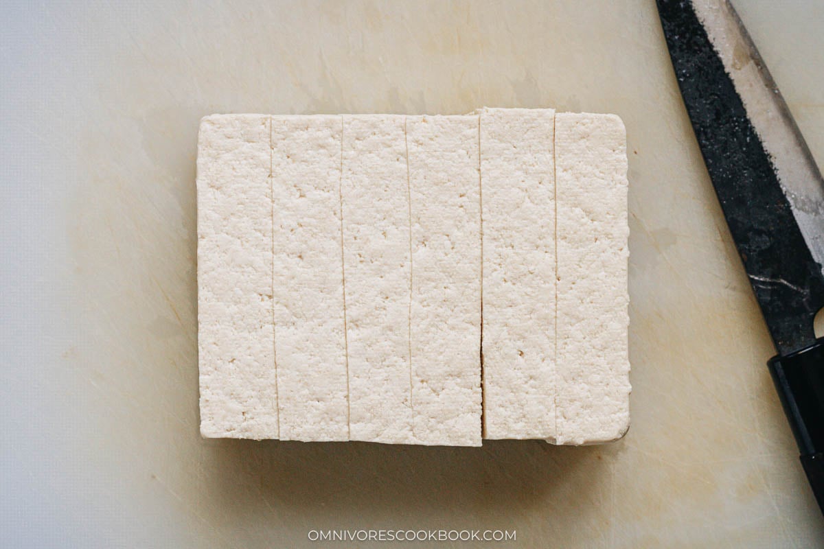 Slice tofu into 6 pieces