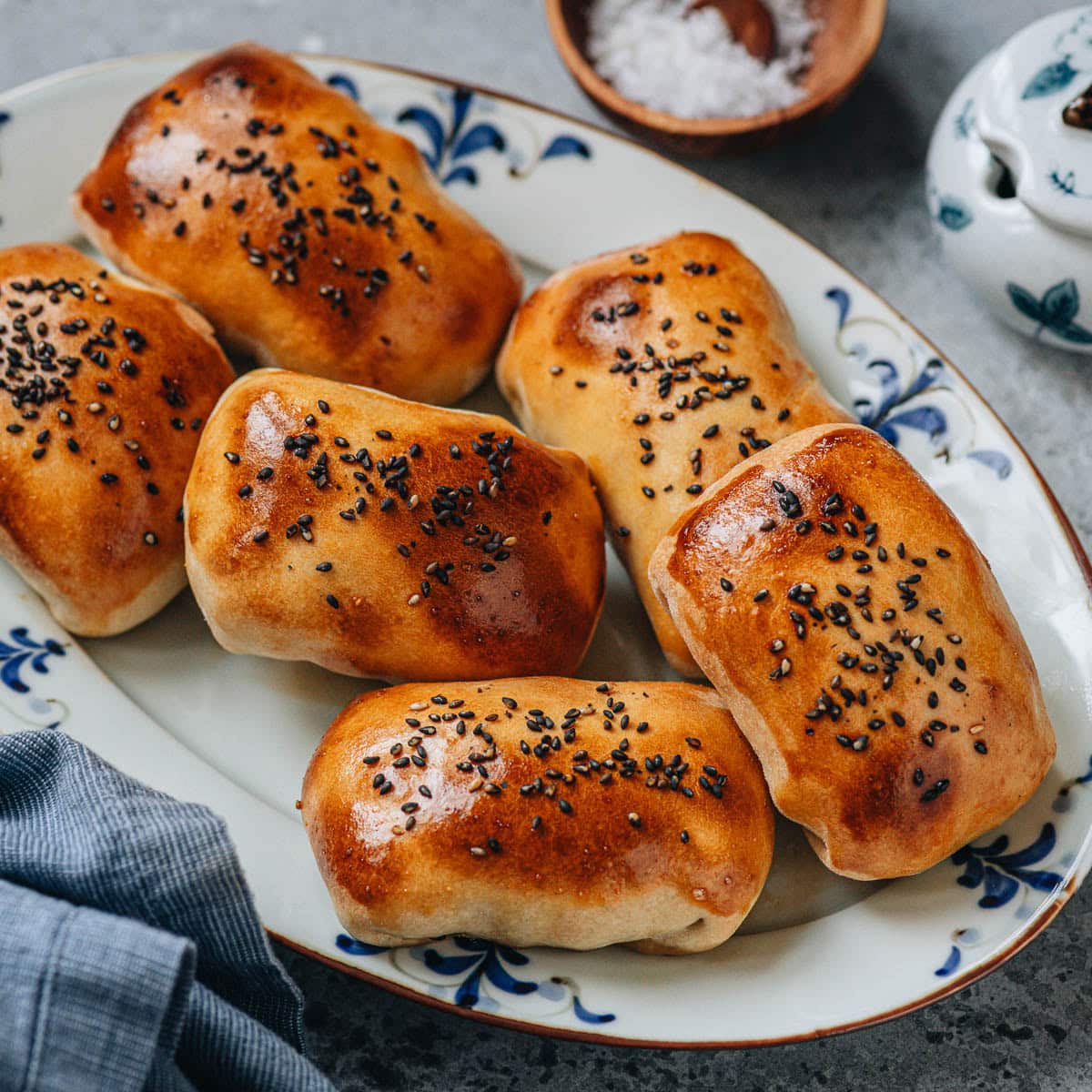 Chinese Baked Buns (烤包子, Kao Bao Zi) - Omnivore's Cookbook