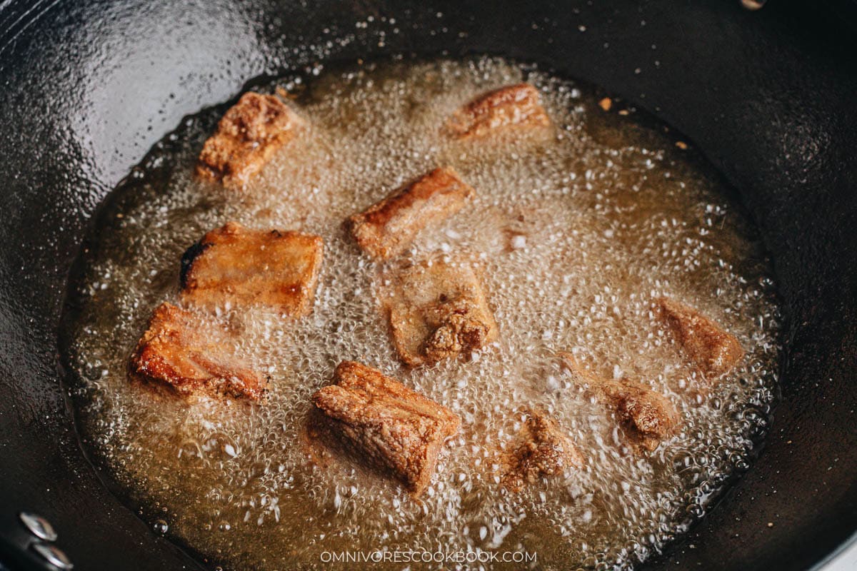 Deep frying ribs at high temperature