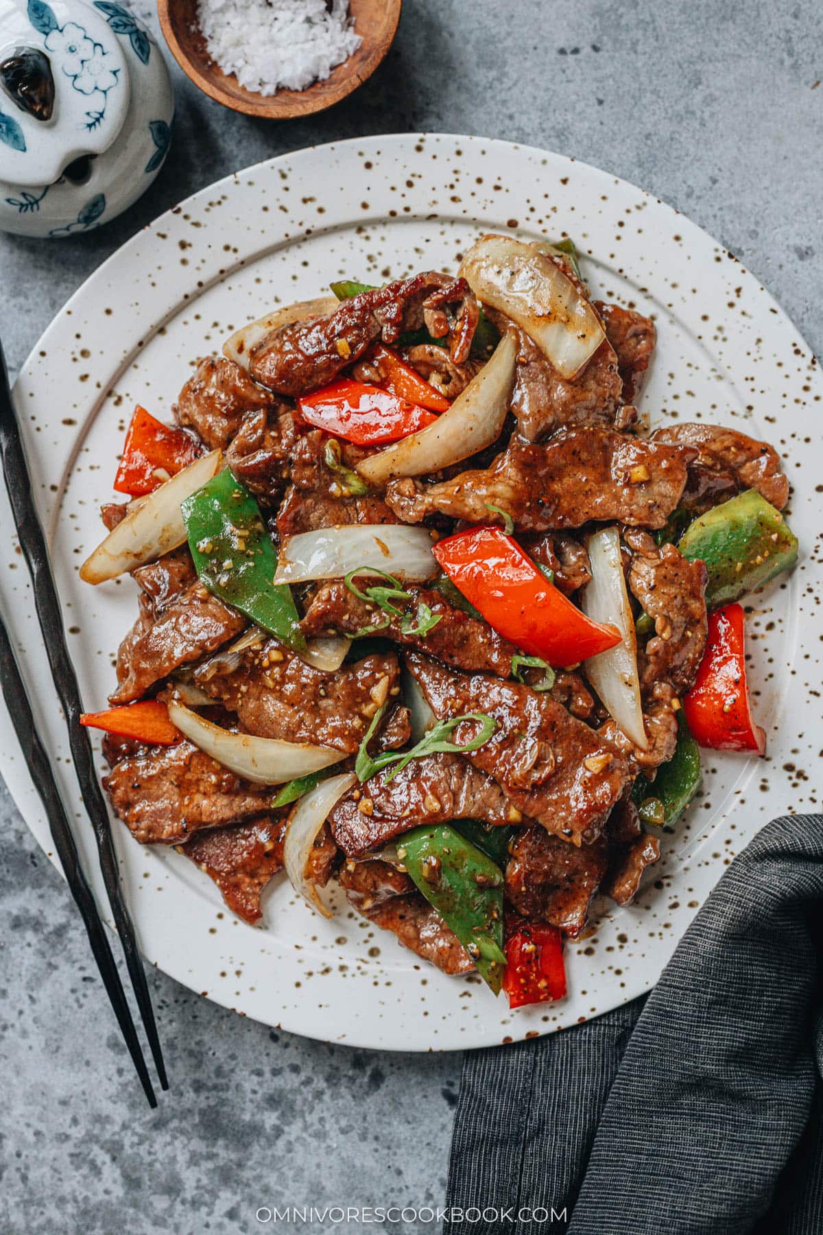 Chinese black pepper steak served in a plate
