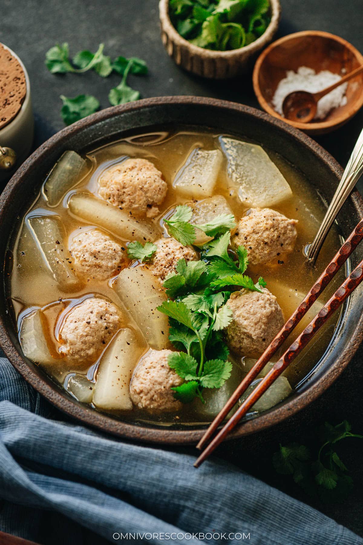 Winter melon soup with meatballs