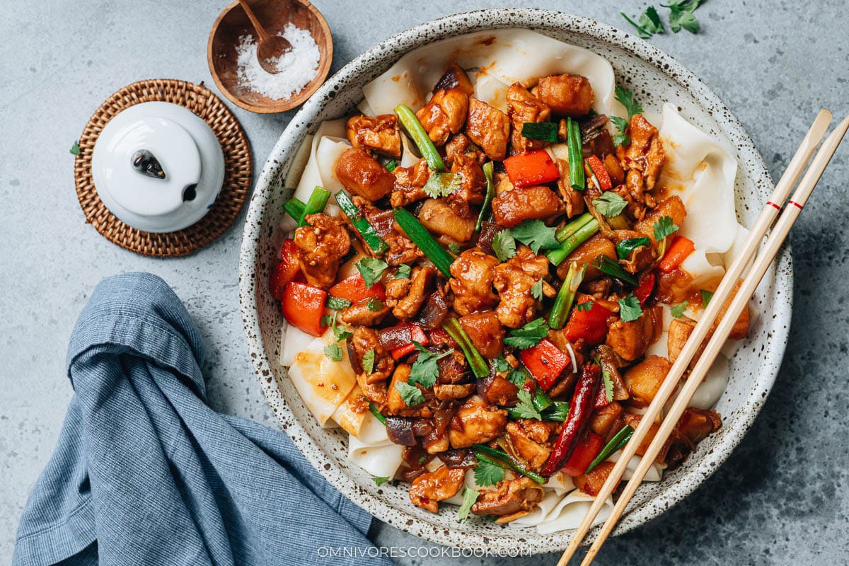 大盘鸡 (Da Pan Ji)