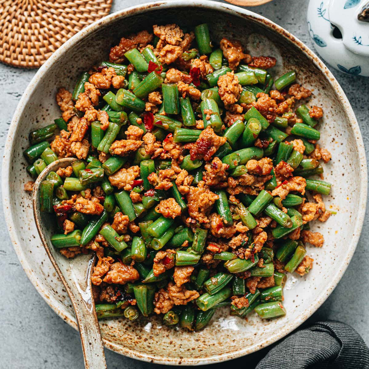 Stir Fried Green Beans with Ground Pork (豆角炒肉末)