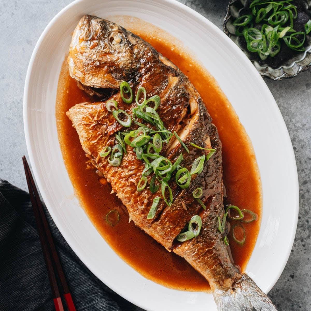 Chinese Braised Whole Fish (红烧鱼)