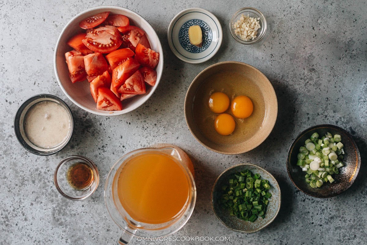 Ingredients for making tomato egg drop soup