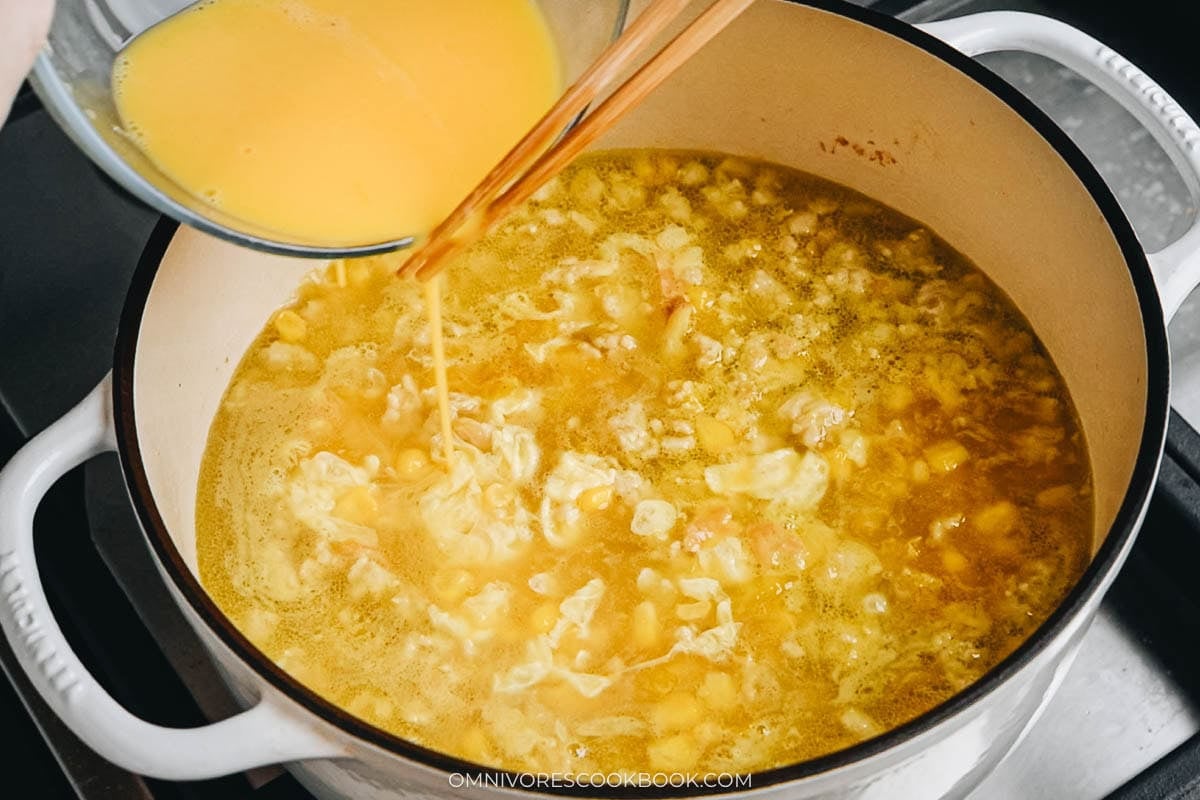 Drizzle in the egg to make egg ribbons