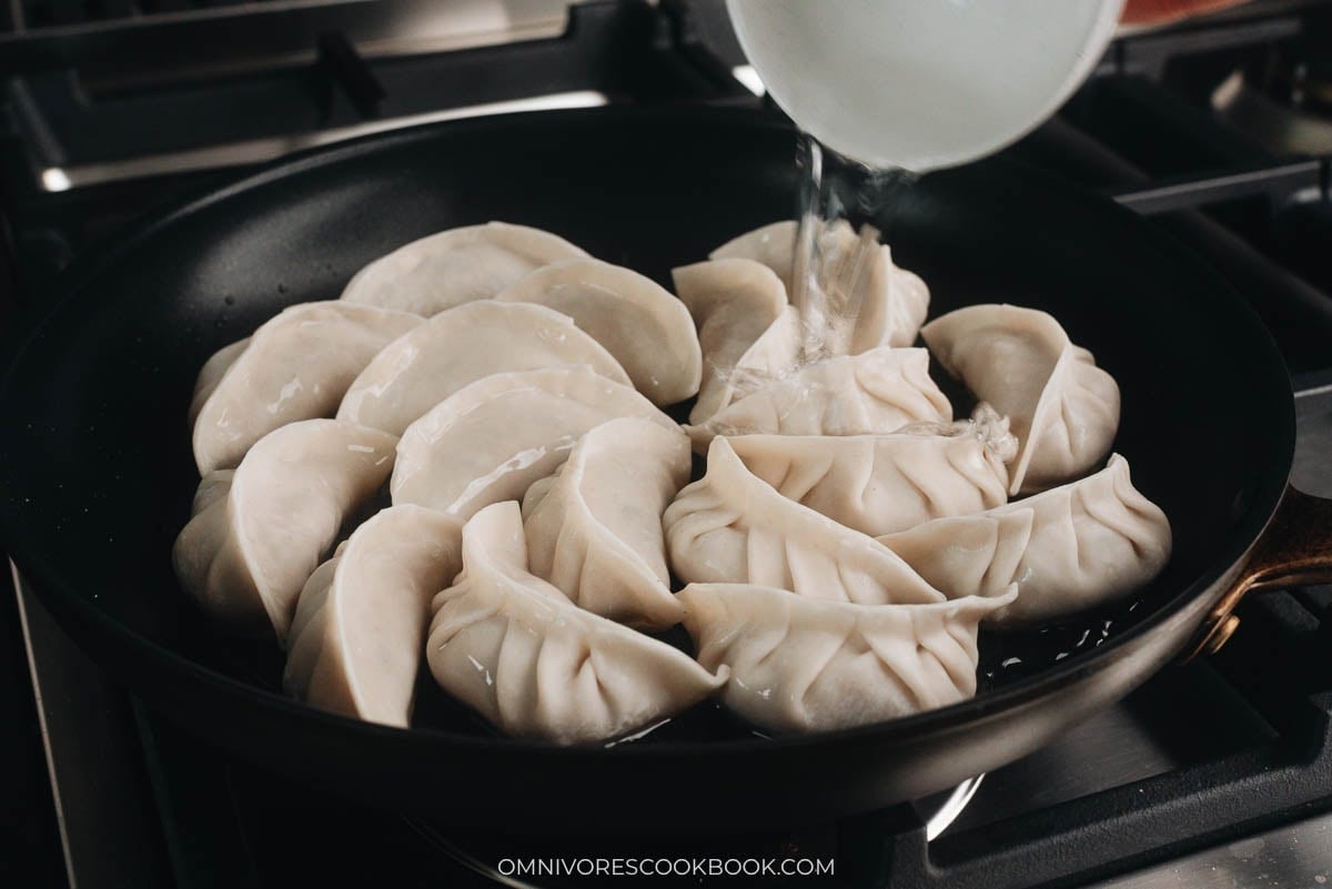 pan fry vegan dumplings