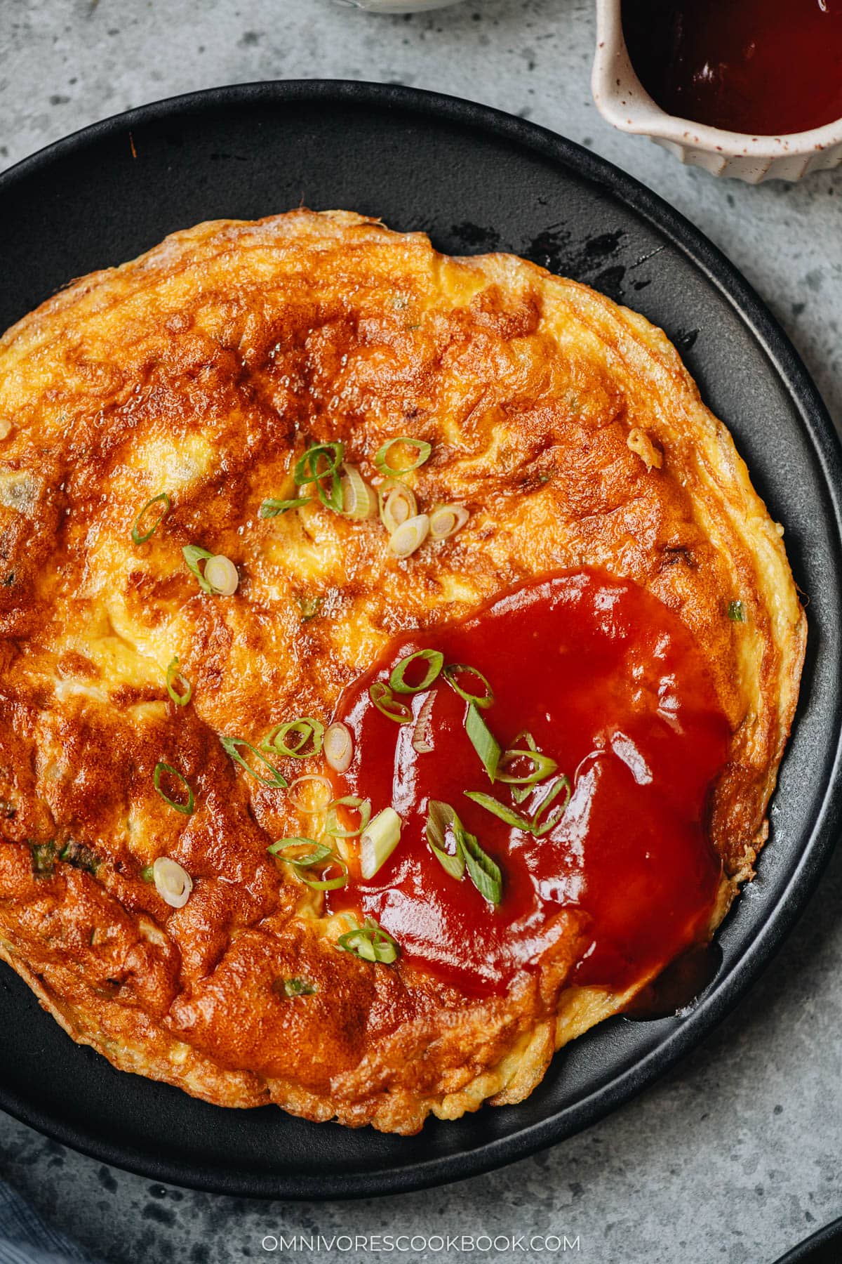 Homemade oyster omelet with sauce