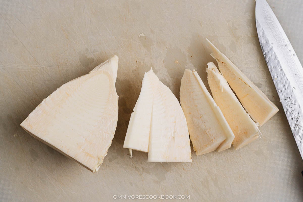 Sliced bamboo shoot pieces