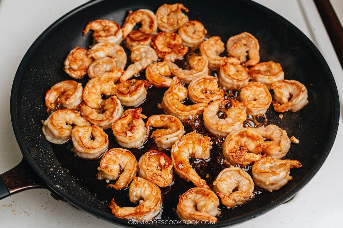 Add the sauce to the pan