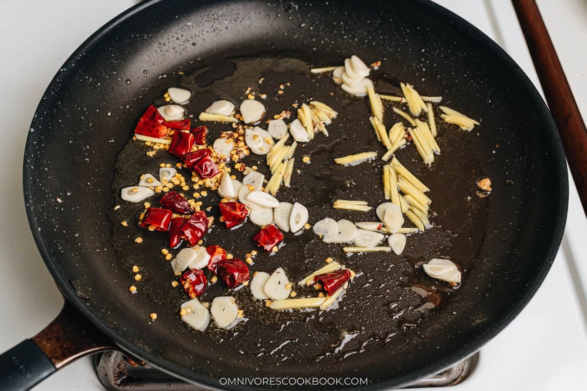 Cooking the aromatics