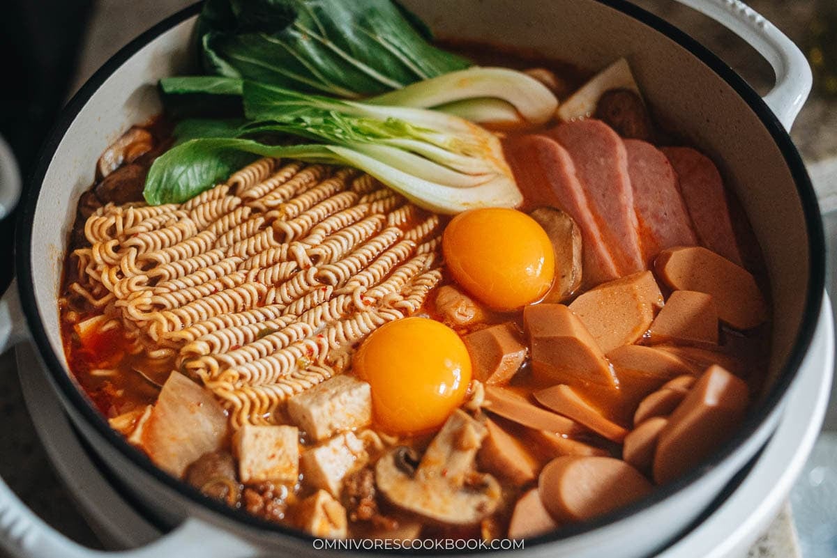 Budae Jjigae close up