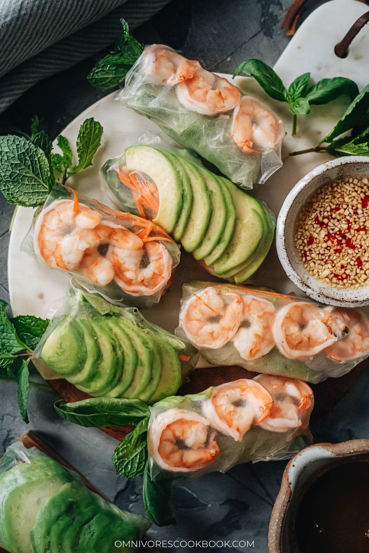 Fresh shrimp spring rolls with avocado and sauces