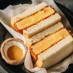 Japanese steamed eggs sandwich