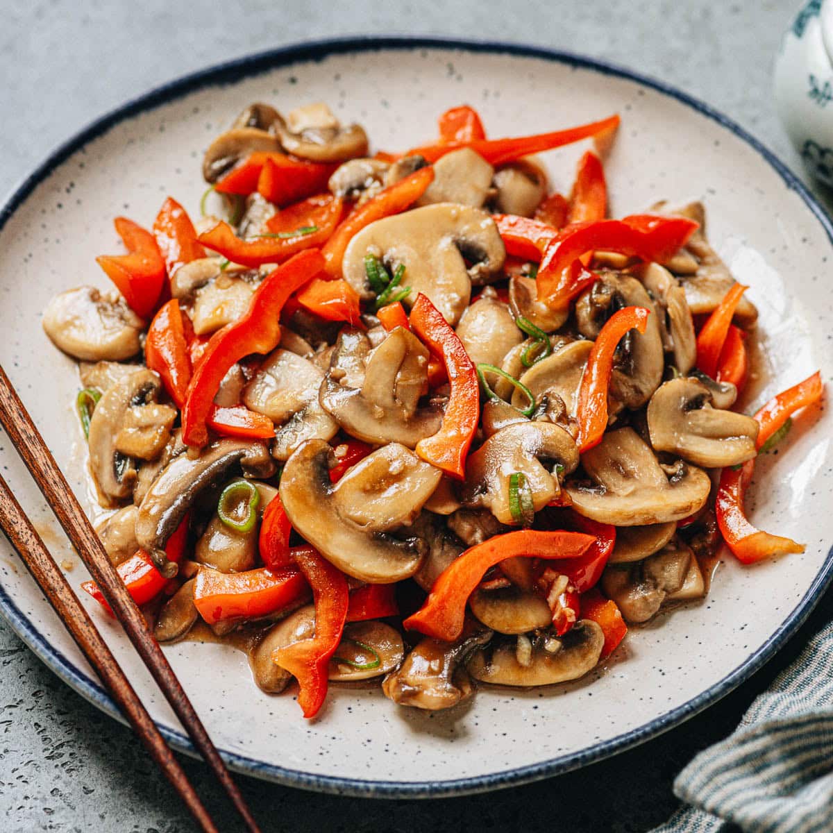 Mushroom and Pepper Stir Fry