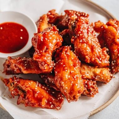 Fried Chicken Wings in Asian Hot Sauce