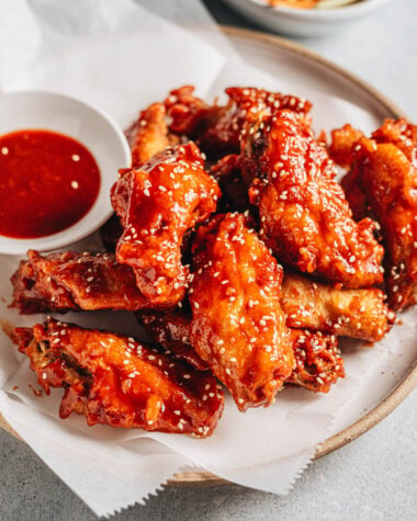 Fried Chicken Wings in Asian Hot Sauce