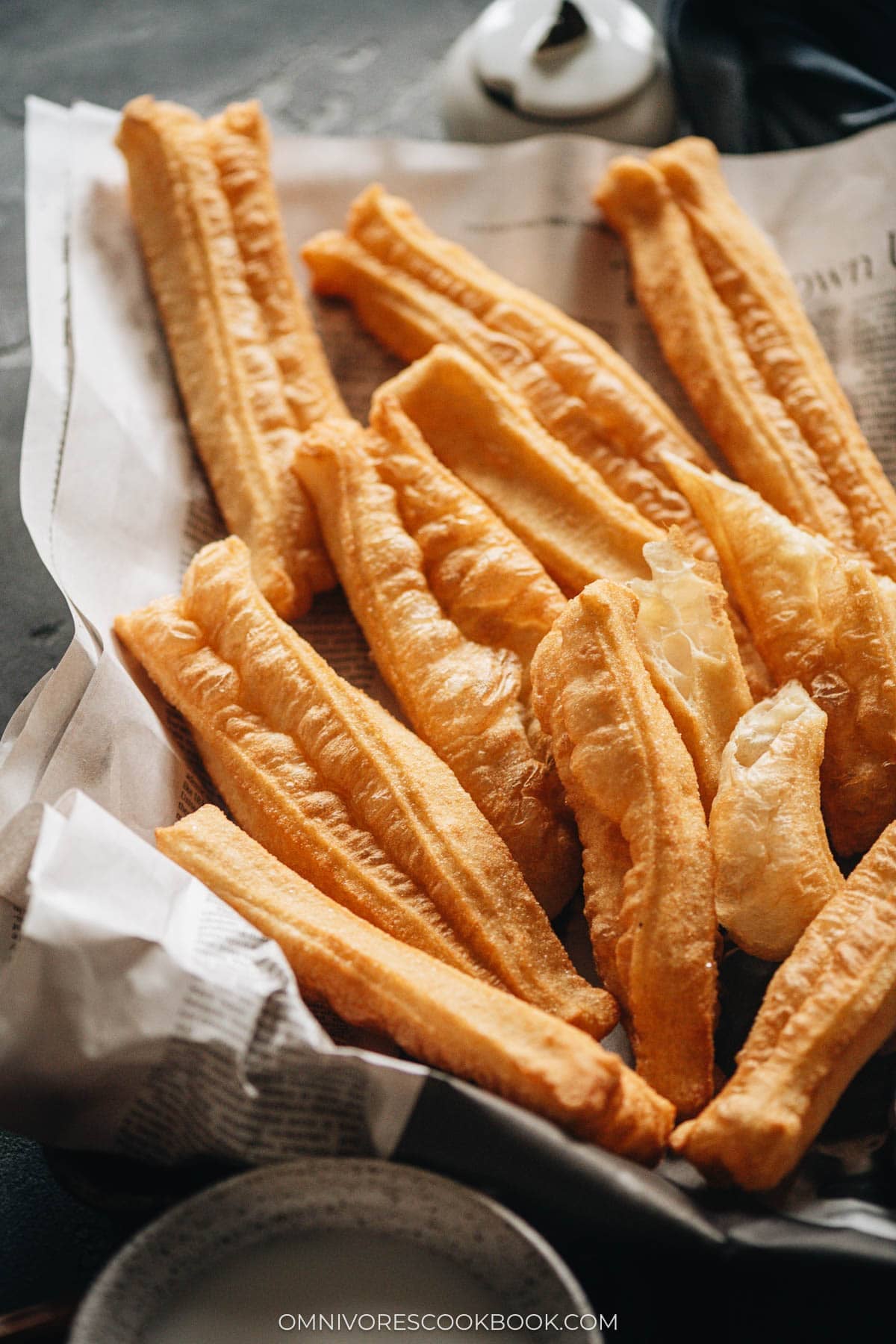 You Tiao on newspaper