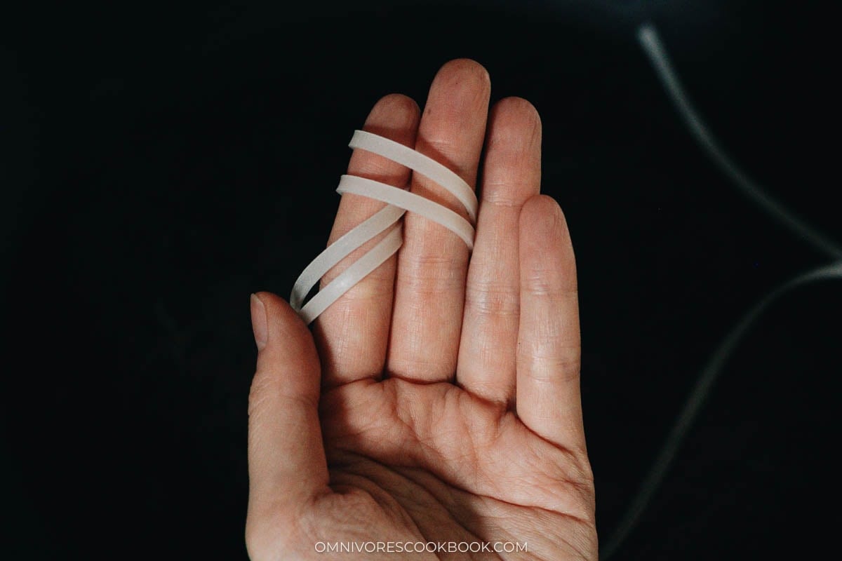 Soaked rice noodles for pad thai