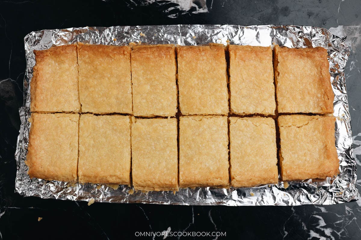 Slice the cake to get a total of 12 pieces of pineapple cake per loaf