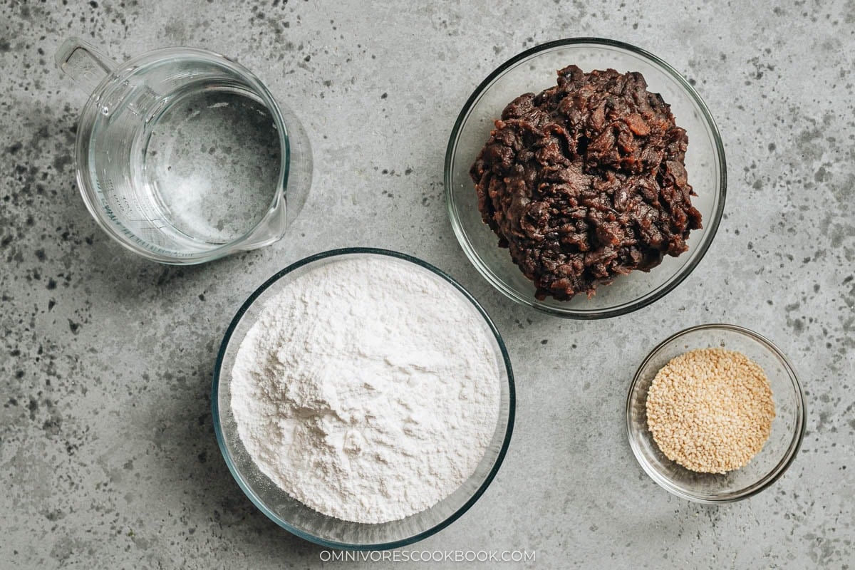 Sticky Rice Cake with Red Bean Paste ingredients