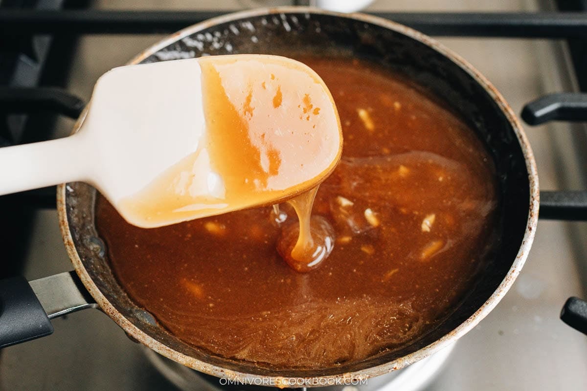 spoon of gravy