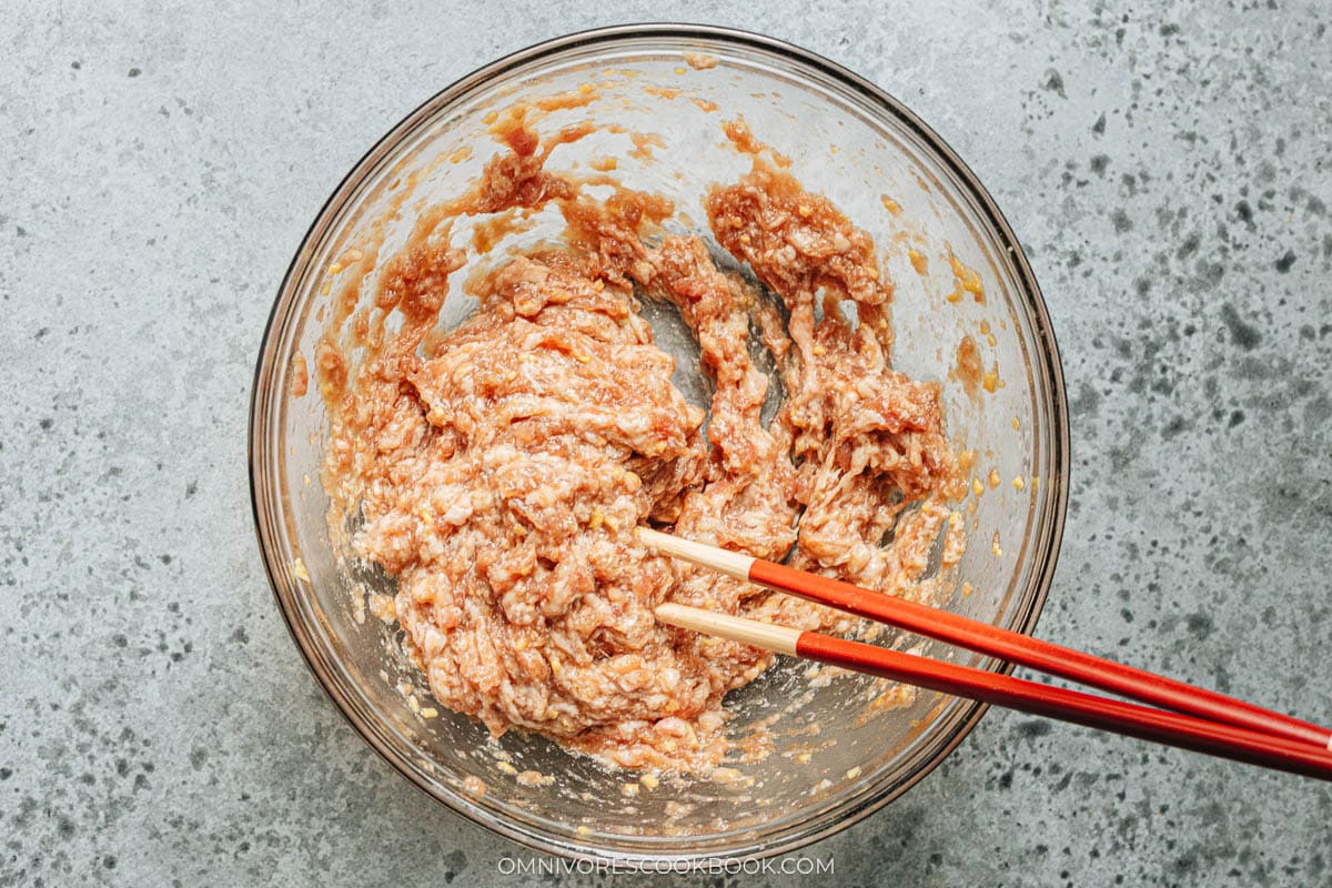 filling stirring with chop sticks