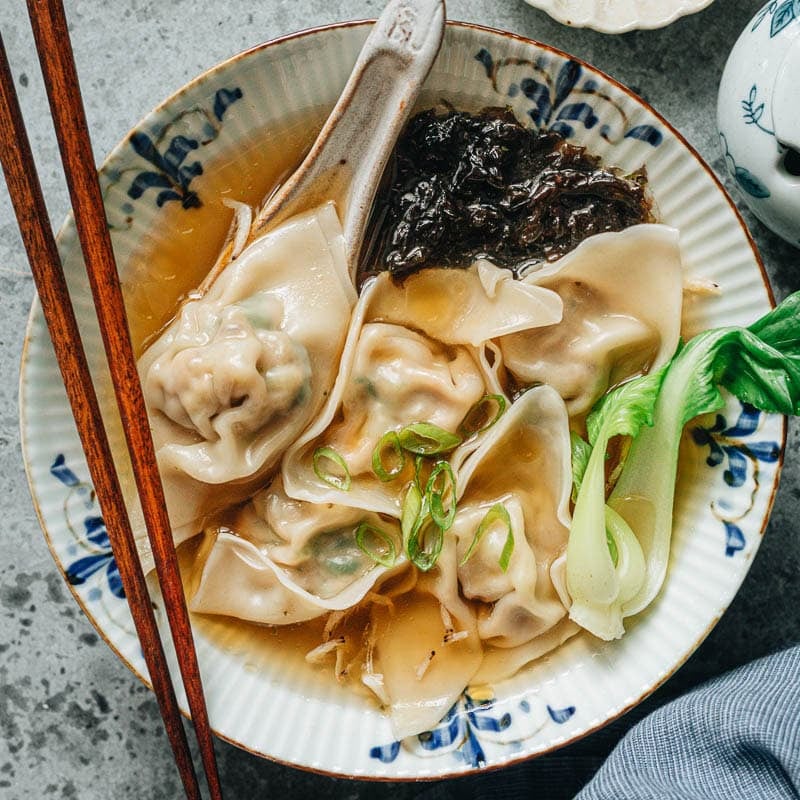 Shanghai Wonton Soup (上海大)
