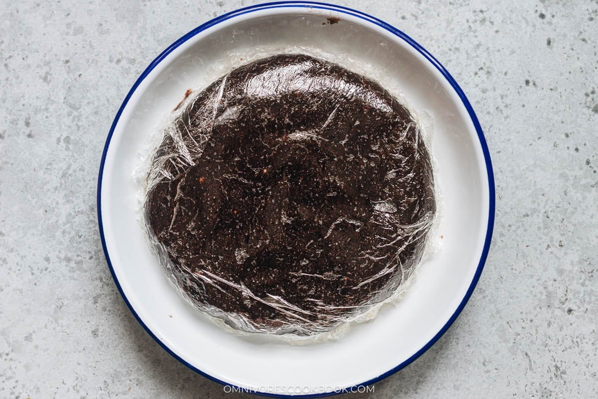 Chilled red bean paste for mooncake