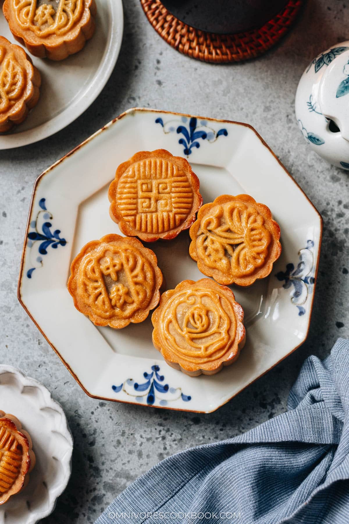 Red bean mooncake served in a plate