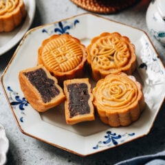 Red bean mooncake square