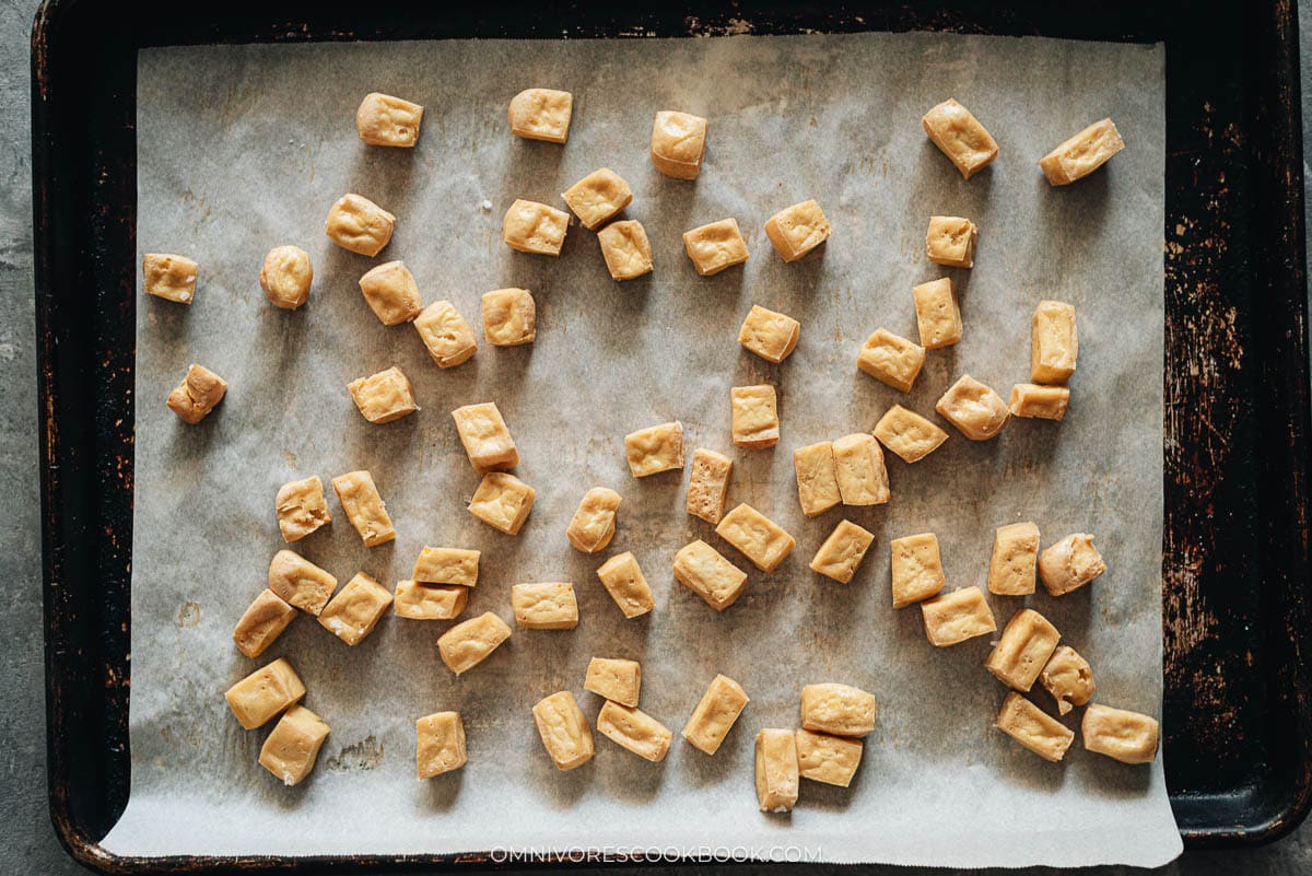 Crispy Tofu with Garlic Sauce