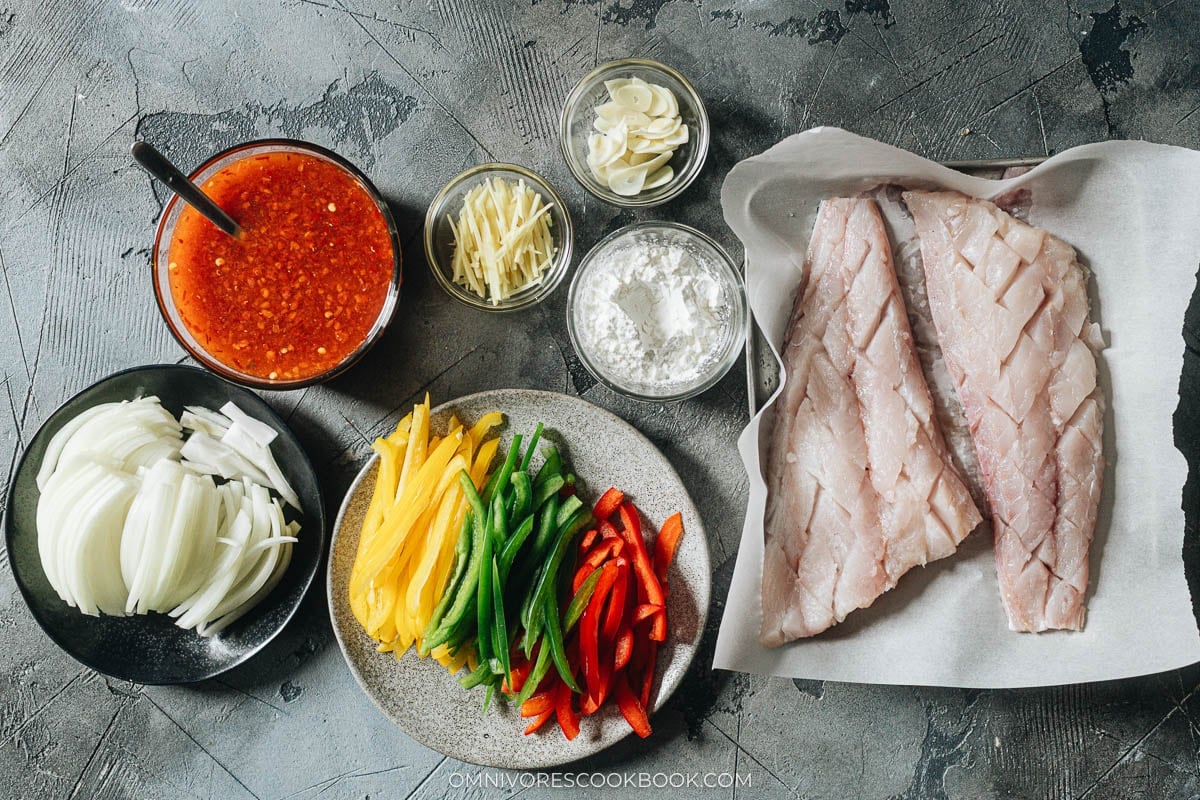 Ingredients for making sweet and sour mandarin fish
