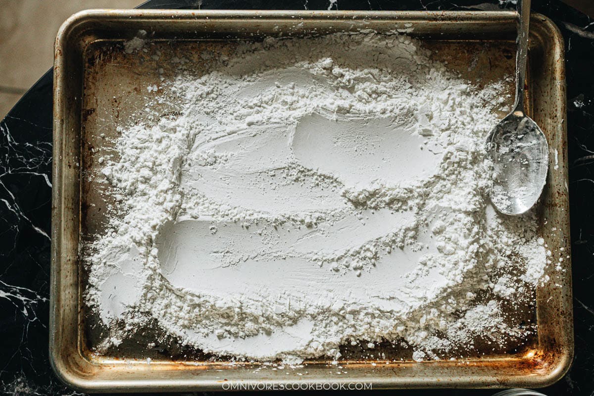 Mixing the coating