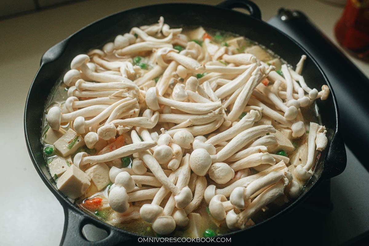 Braise with the mushrooms
