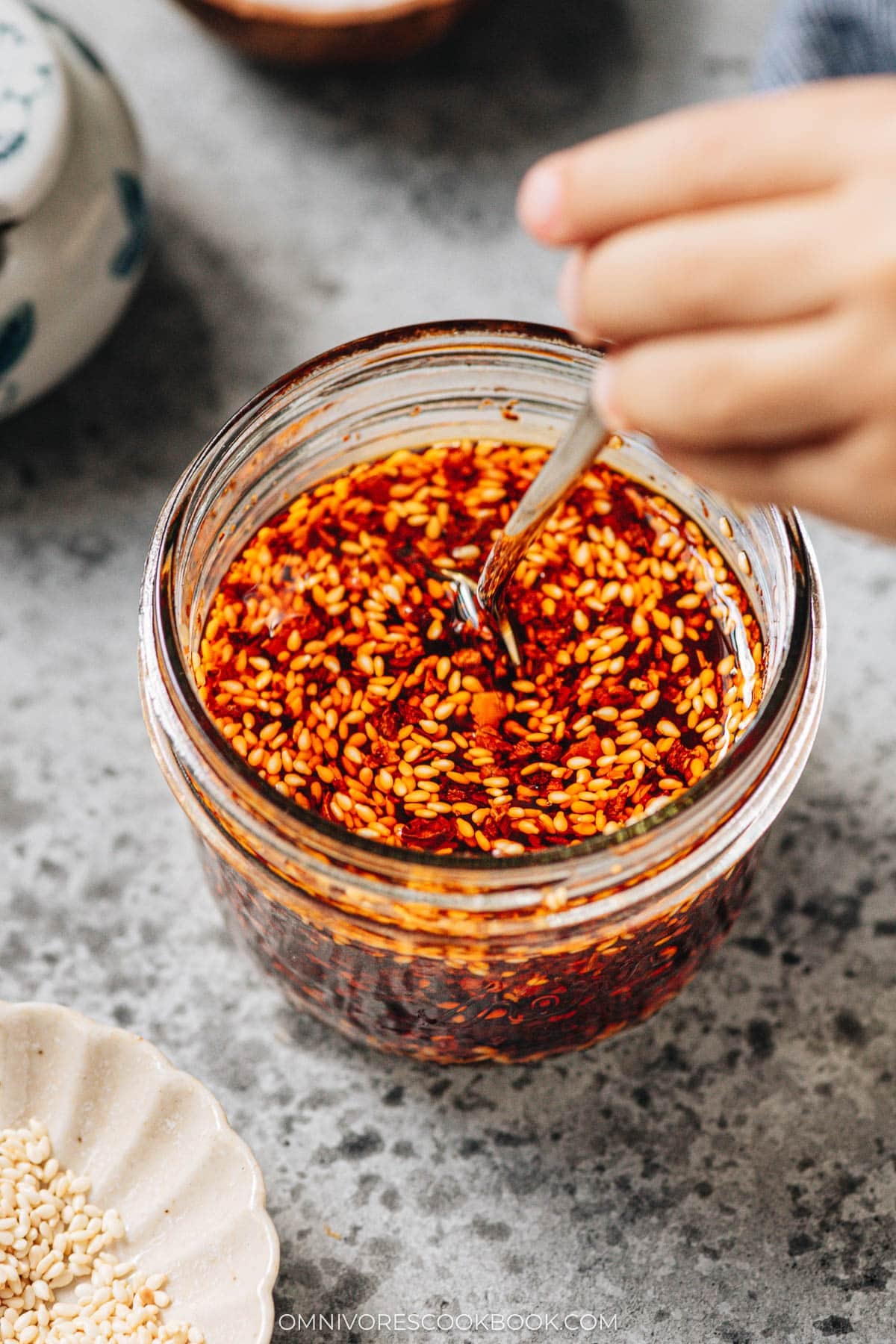 How to Make Chili Oil (辣椒油)