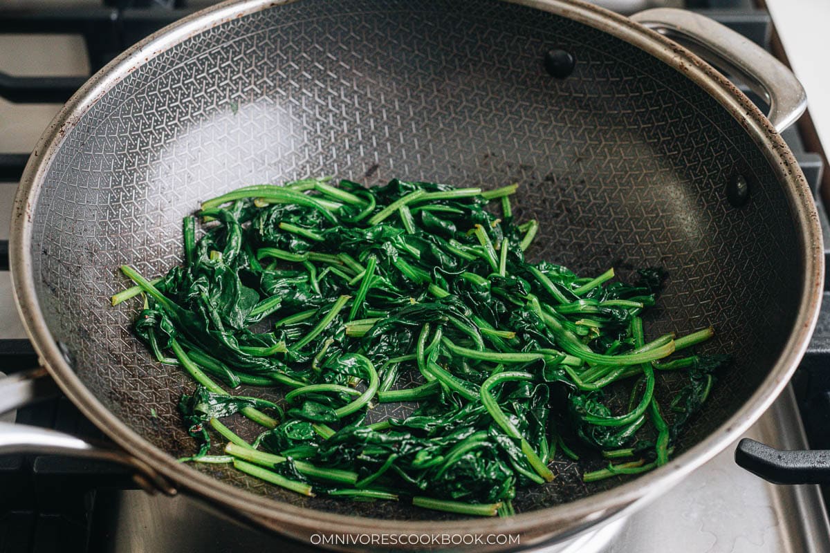 cooking the spinach