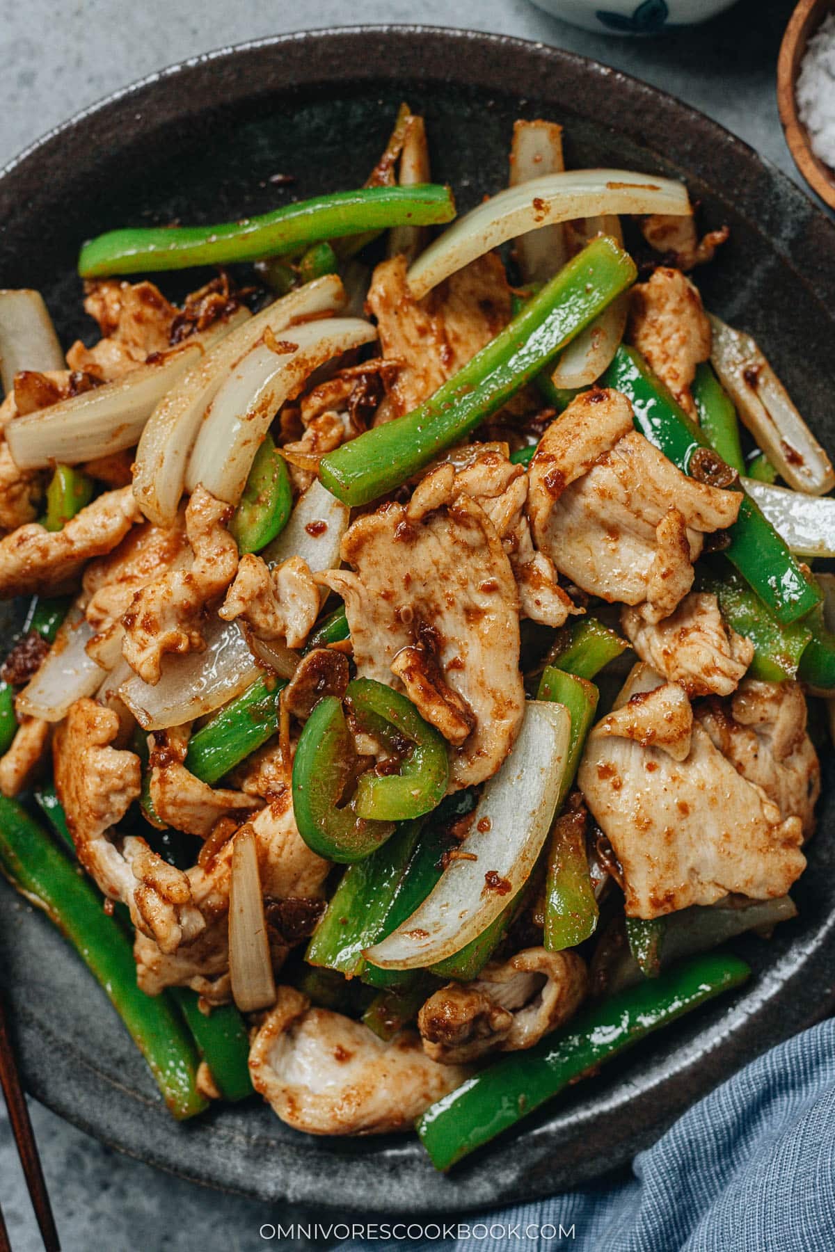 Shacha Chicken (沙茶炒鸡)