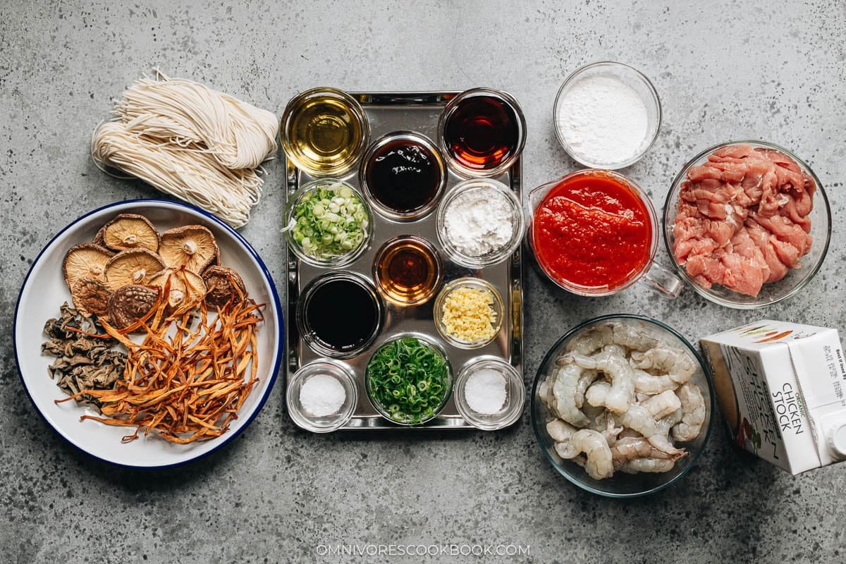 Chinese Noodle Sauce (Da Lu Mian, 打卤面)