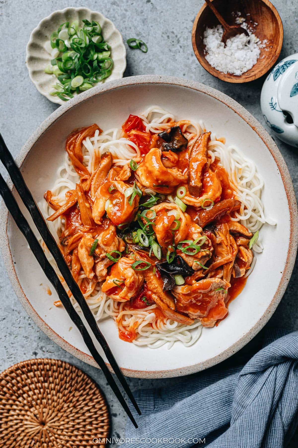 Chinese Noodle Sauce (Da Lu Mian, 打卤面)